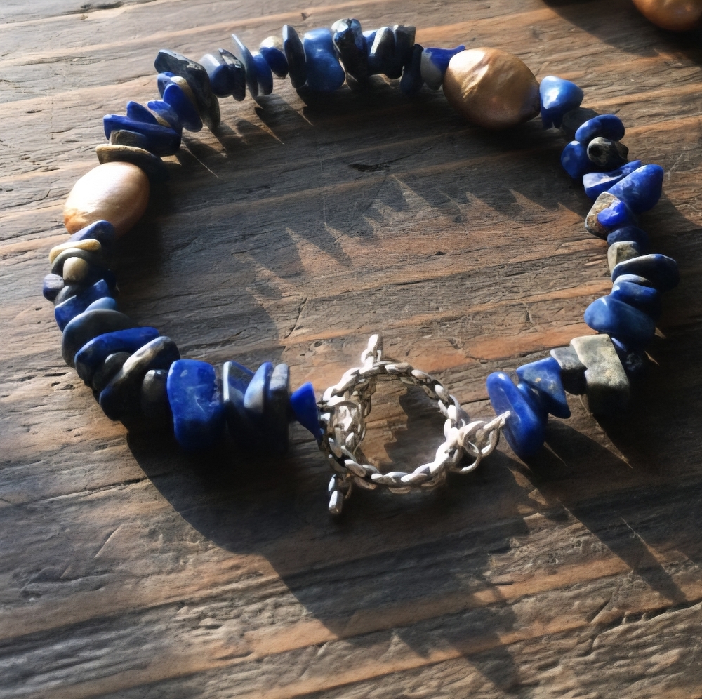 Lapis Lazuli and Freswater Pearl Beaded Bracelet